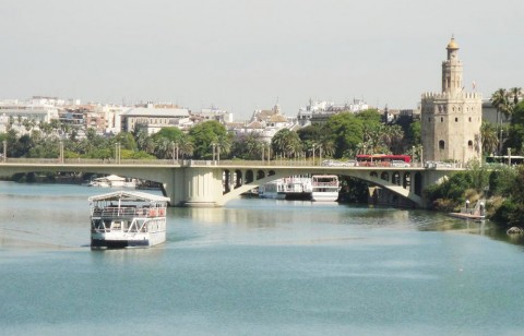 Paseo en barco por Sevilla